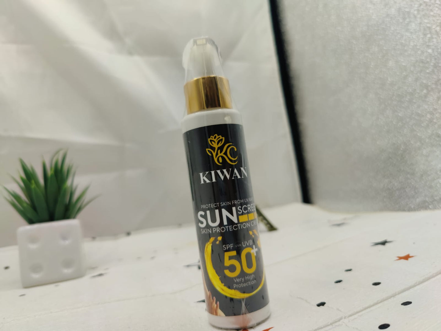 Kiwan Sunscreen – SPF 50+ Very High Protection